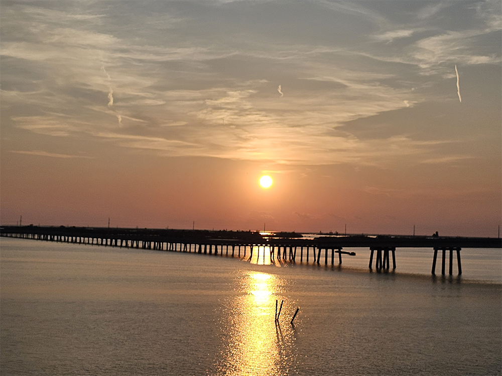 グランド・アイルへ向かう橋