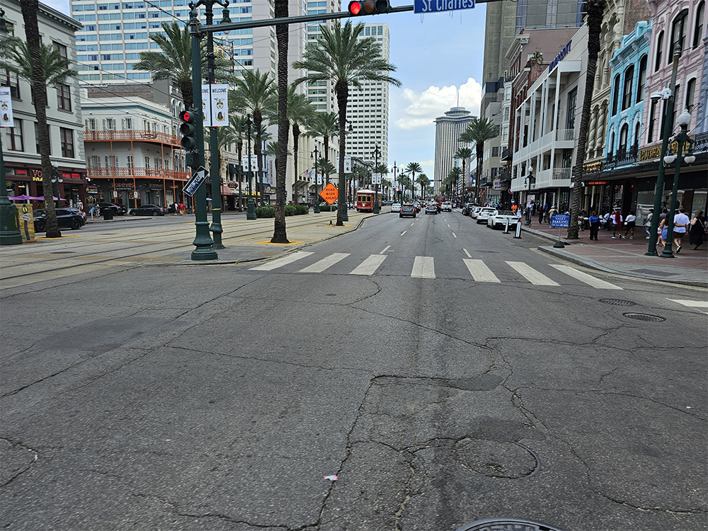 ダウンタウンの通り